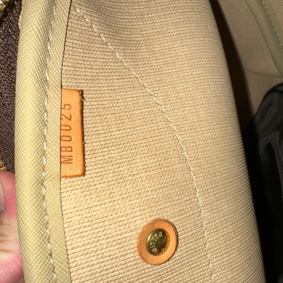 💎✨Authentic✨💎 louis Vuitton Canvass monogram Evasion hand carry travel - Picture 10 of 13